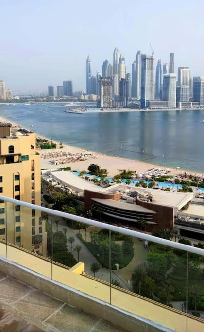Amazing Apartment With Infinity Pool ドバイ エクステリア 写真